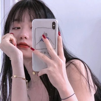 坐在门口的幽灵